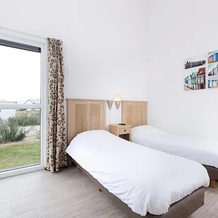 度假居 Detached, Single-storey Just Steps From The Sea *